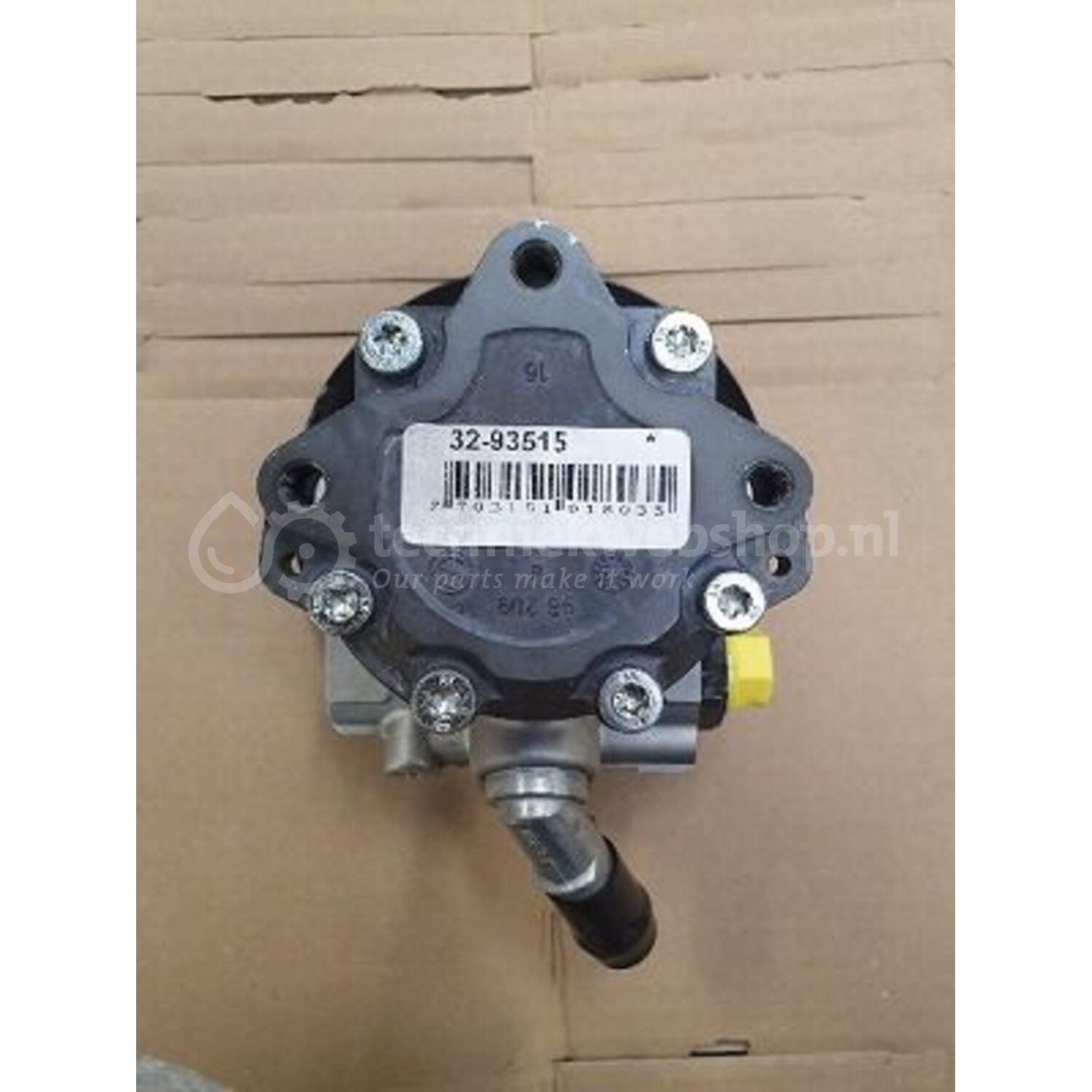 URW Servo pomp voor o.a. Land Rover - 32-93515 | Werkwijze: Hydraulisch ...